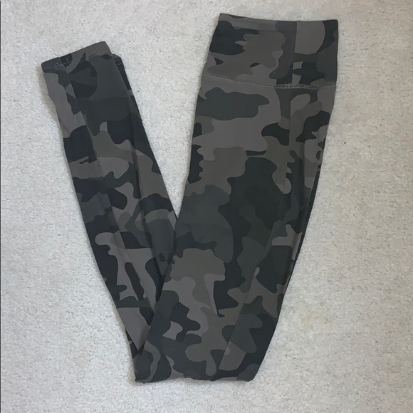 Mossimo Supply Co. Pants - Camo Leggings